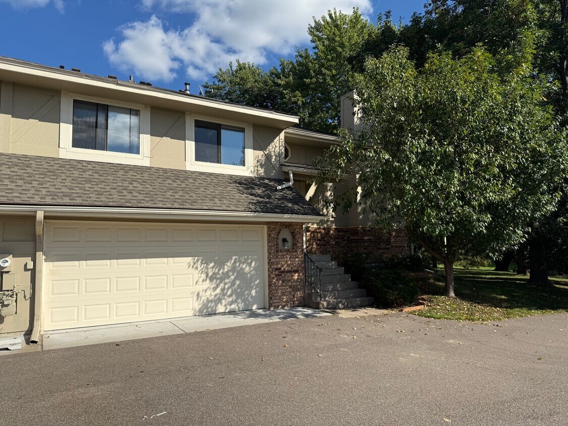 Primary Photo - Two Bedroom Townhouse W/ Views Of Rice Lak...