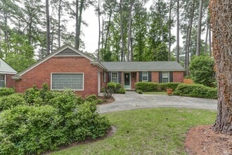 Building Photo - 3004 Exmoor Rd