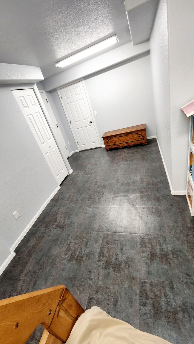 Foto del edificio - 2172 Creede Ave