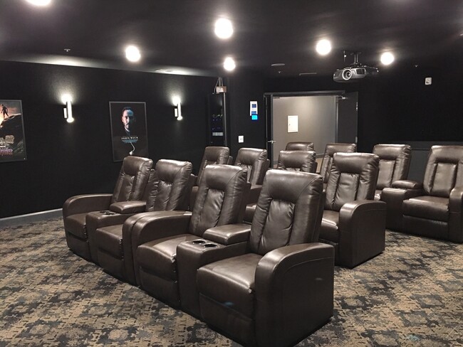 Sala de cine - Statehouse Varsity