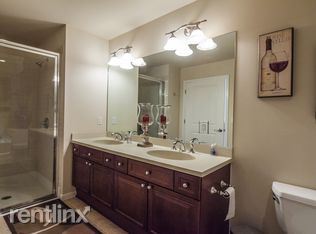 Foto del edificio - 2990 E 17th Ave