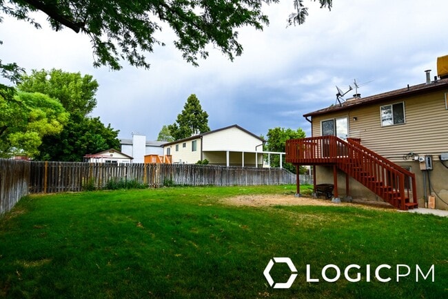 Photo - 6492 S Fernbrook Dr- House