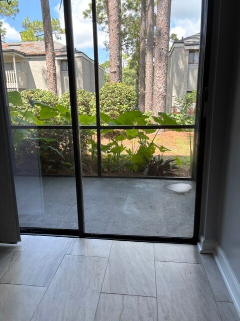 Foto del edificio - 105 Springwood Cir