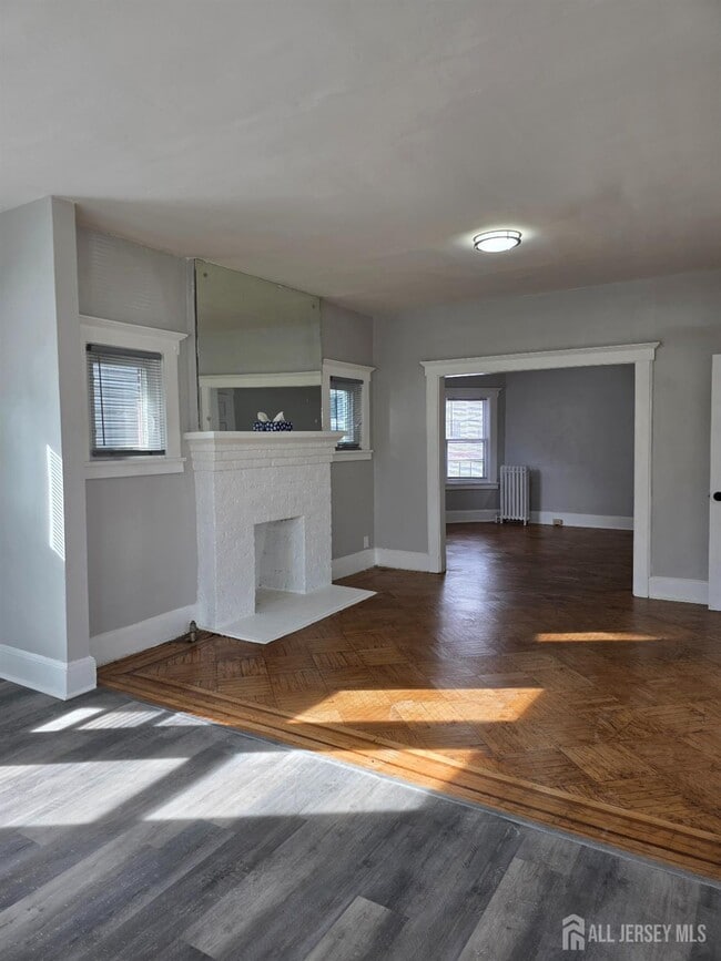 Foto del edificio - 473 N Grove St