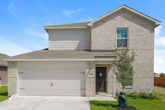 Building Photo - 221 Riverdale Dr