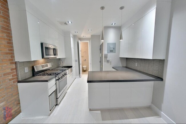 493 Second Ave (27th & 28th St), #9 - 493 Second Ave (27th & 28th St), #9 Apartment