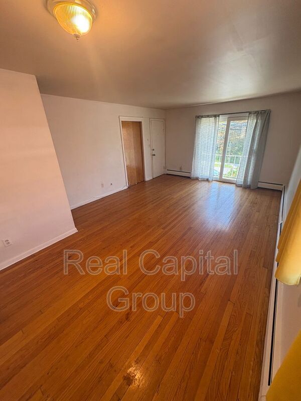 Foto del edificio - 189 S Allen St