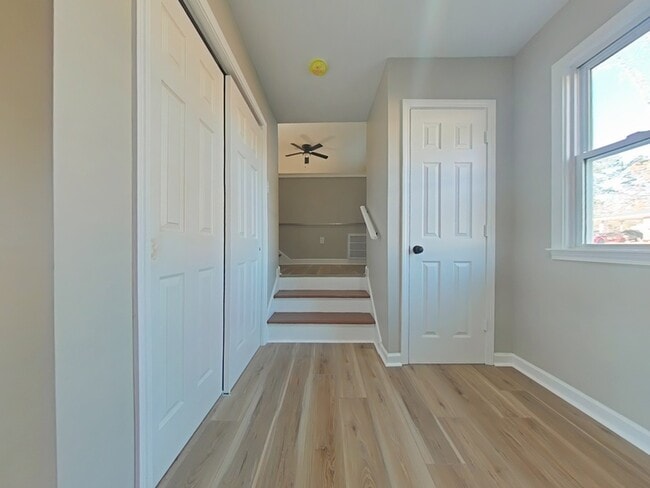 Foto del edificio - 6527 St Louis St