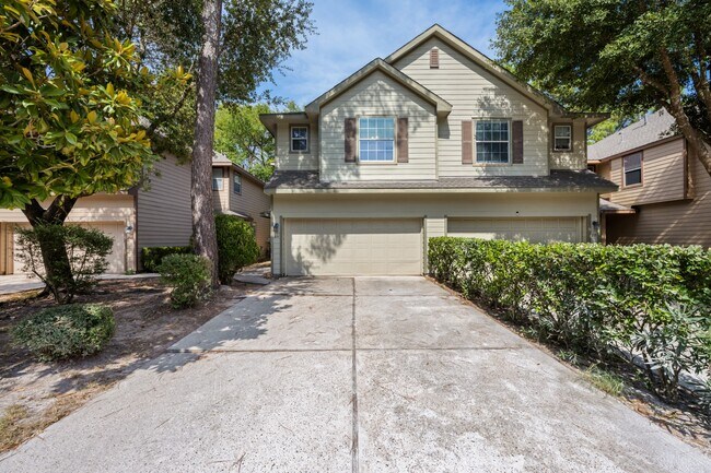 Building Photo - 211 N Burberry Park Cir
