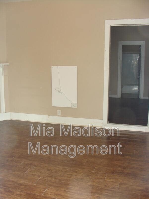 Building Photo - 248 Ferrill St