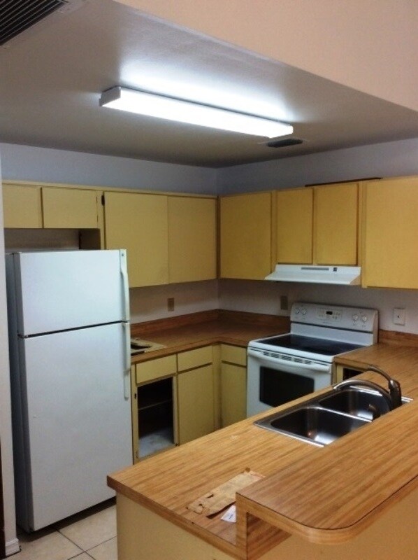 Building Photo - 1377 Candlewyck Dr