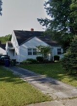 Building Photo - 1279 E N Broadway St