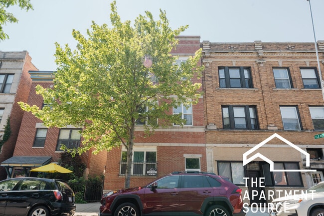 Foto del edificio - 1446 N Leavitt St