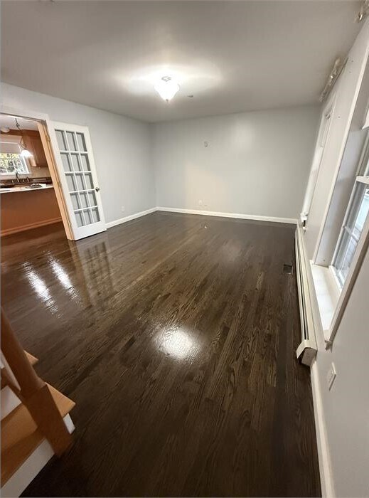 Foto del edificio - 2 Woodside Dr