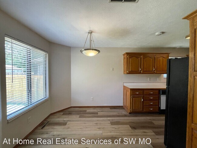 Foto del edificio - 3 br, 2 bath House - 3133 E Lark St