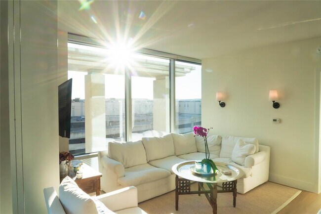 Foto del edificio - 300 Bowie St