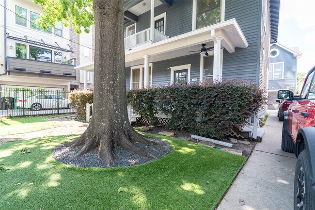 Foto del edificio - 606 W Drew St