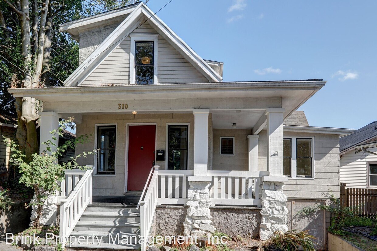 Primary Photo - 3 br, 1.5 bath House - 310 NE 63rd Street