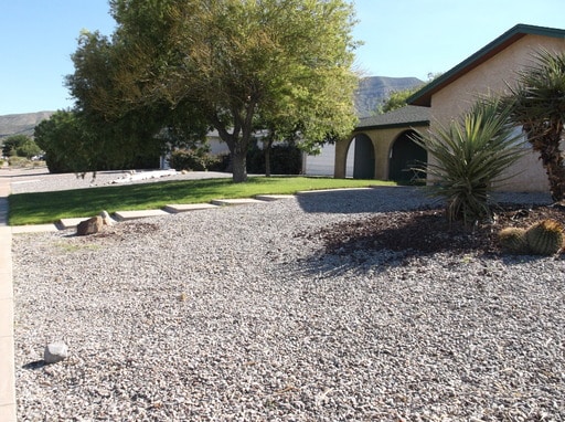 Building Photo - 1500 Scenic Dr