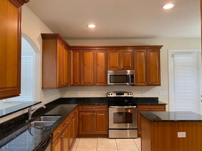 Building Photo - 2740 Swoop Cir