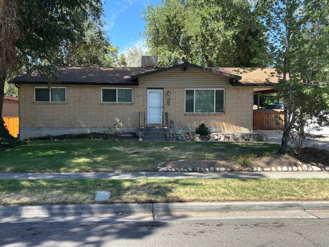Photo - 7734 S 1100 E (Midvale, UT)