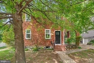 Building Photo - 23 Cedarwood Rd