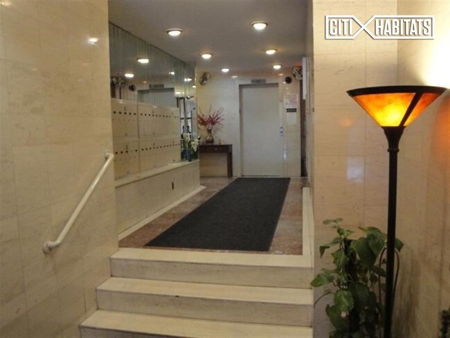 Foto del edificio - 417 E 90th St