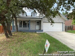 Building Photo - 9235 Ridge Post