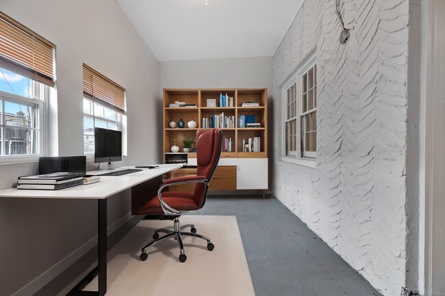 Foto del edificio - 1221 Raum St NE