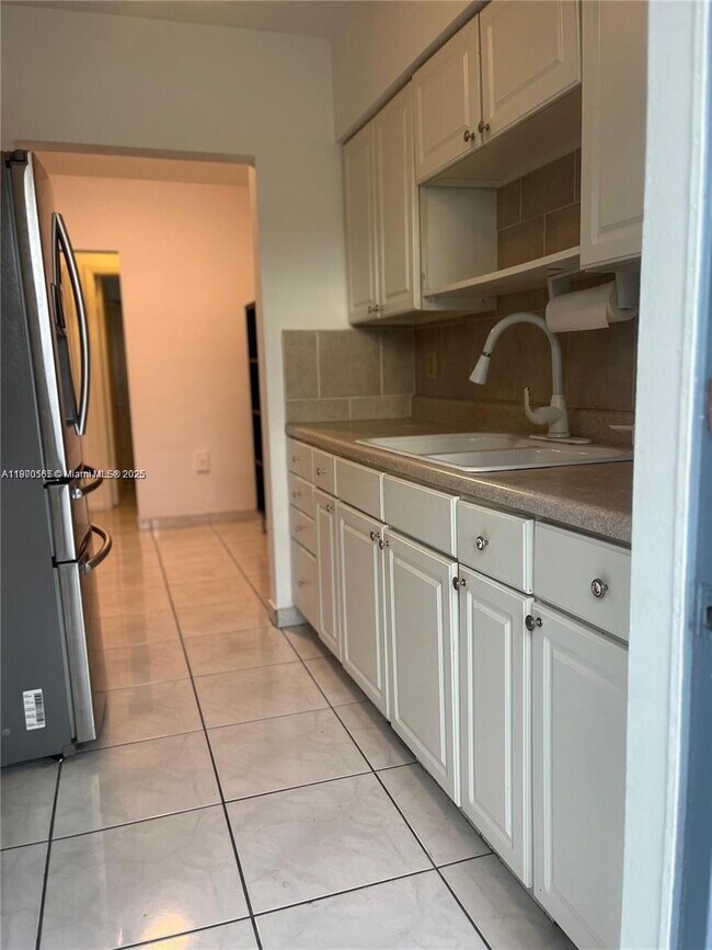 Foto del edificio - 12665 NE 16th Ave