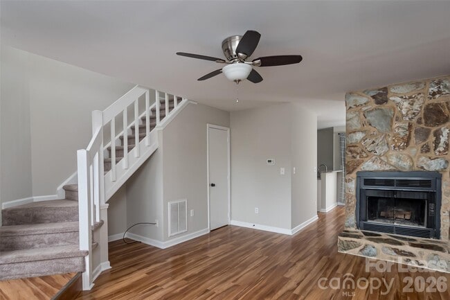 Building Photo - 8212 Circle Tree Ln