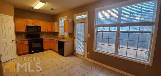 Building Photo - 3063 Kentmere Dr