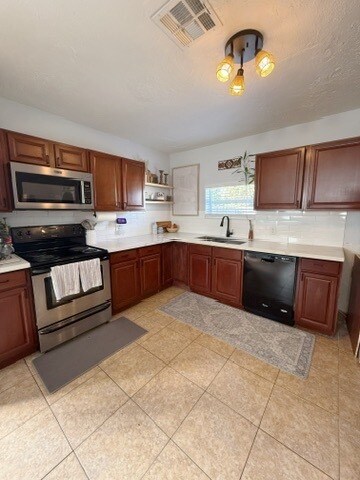 Foto del edificio - 166 W 25th St