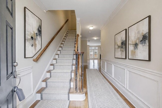 Building Photo - 10293 Midway Ave