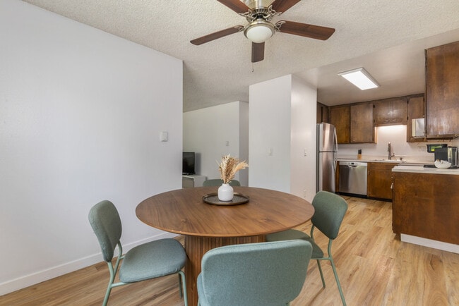 Building Photo - 15706 Ash Way