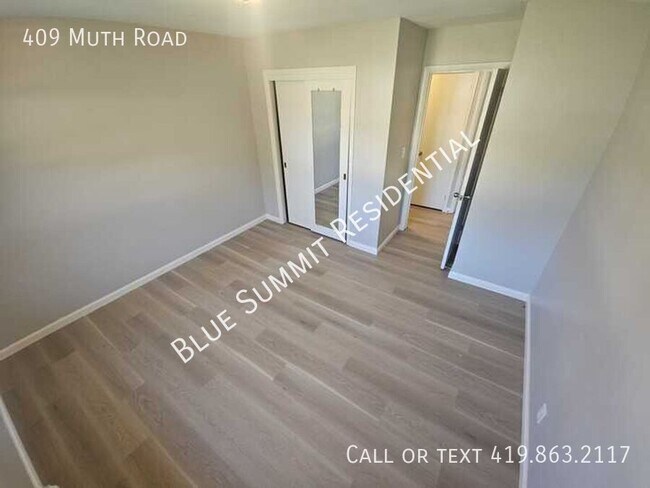 Foto del edificio - 409 Muth Rd