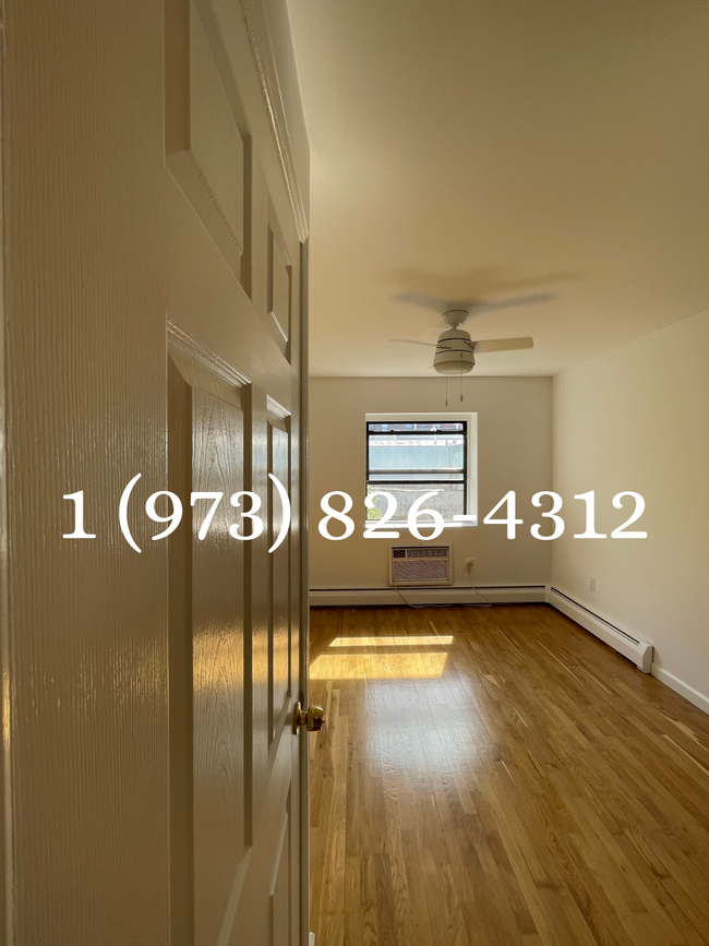 Building Photo - 29 Stuyvesant Ave