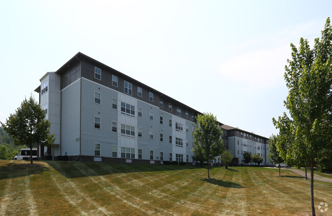 Foto del edificio - College Suites at Cortland