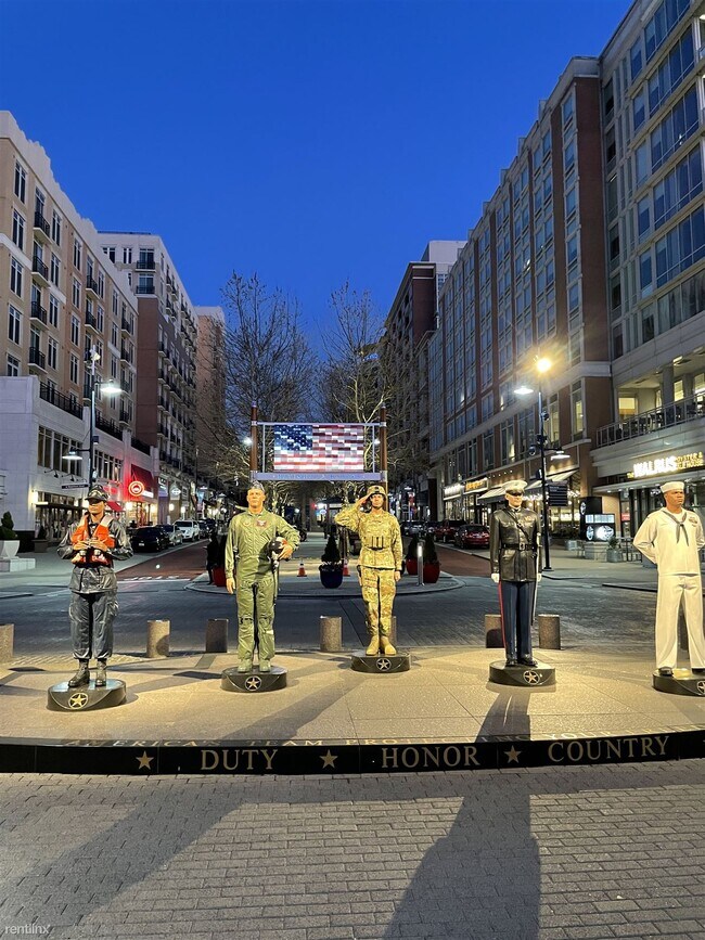 Foto del edificio - 1 br, 1 bath Condo - 145 Riverhaven Drive 533