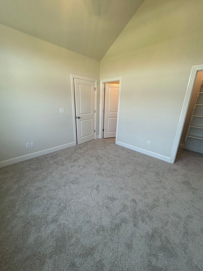 Foto del edificio - Beautiful Bentonville Home! 4 Bedrooms, 3 ...