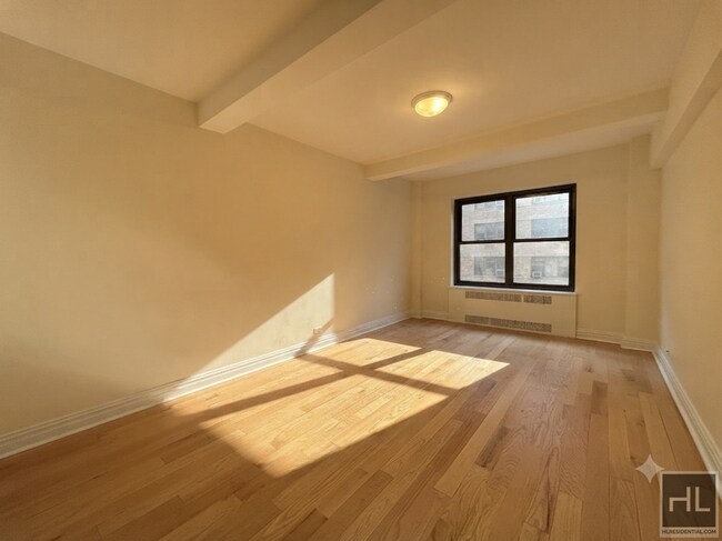 Foto del edificio - EAST 56 STREET