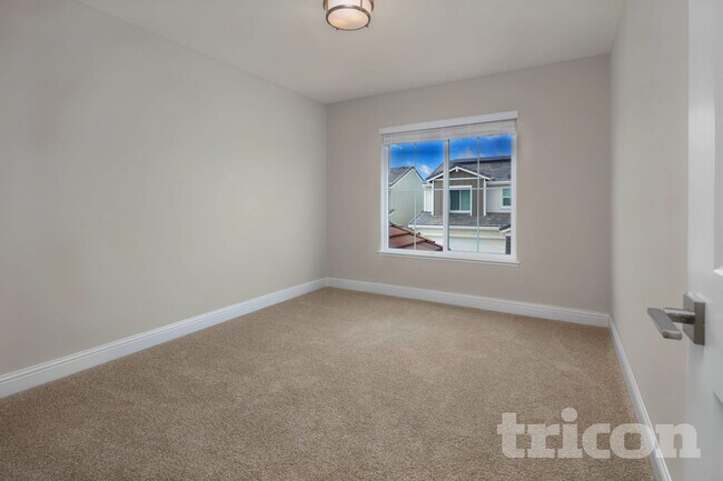 Building Photo - 11688 Giacinta Ln