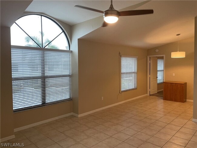 Building Photo - 13241 Whitehaven Ln