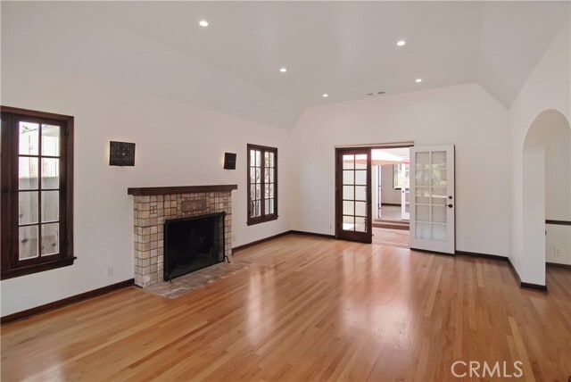 Foto del edificio - 2538 Aiken Ave