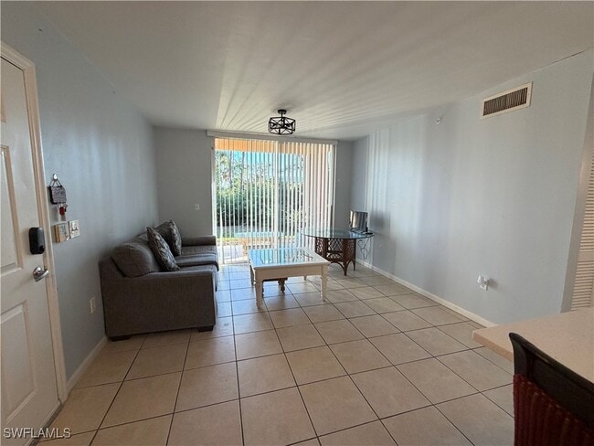 Foto del edificio - 1150 Wildwood Lakes Blvd