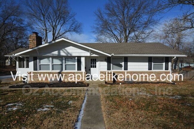 Building Photo - 4340 W 51st St