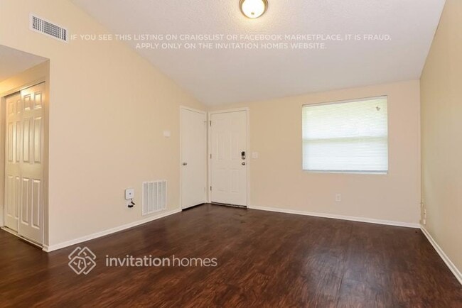 Building Photo - 8509 Hepp St