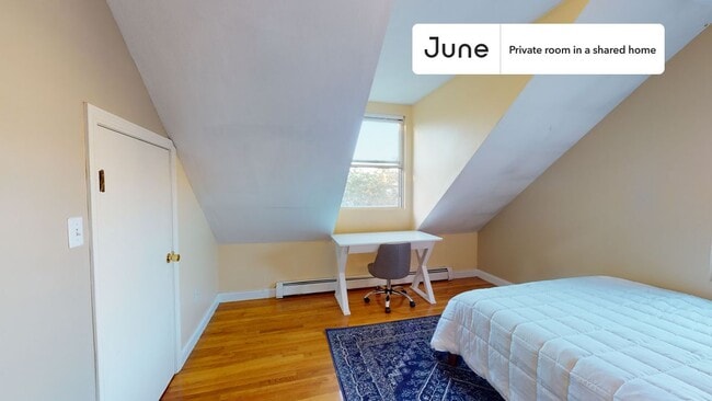 Building Photo - Room in Shared 4 bed/1.5 bath home