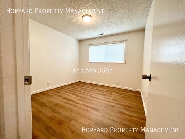 Photo - 1073 Kottinger Dr Apartment