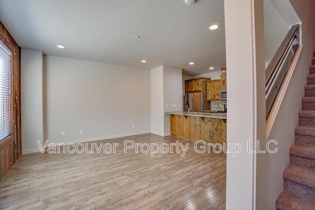 Building Photo - 187 N 44th Pl
